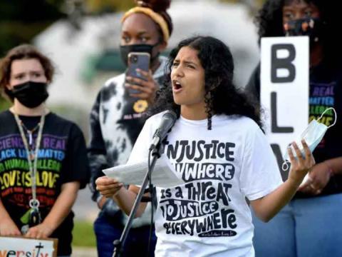 Edha Gupta at a protest of Central York's materials ban. The school's actions became public in a story published in the York Dispatch. (Credit: Bill Kalina/York Dispatch)