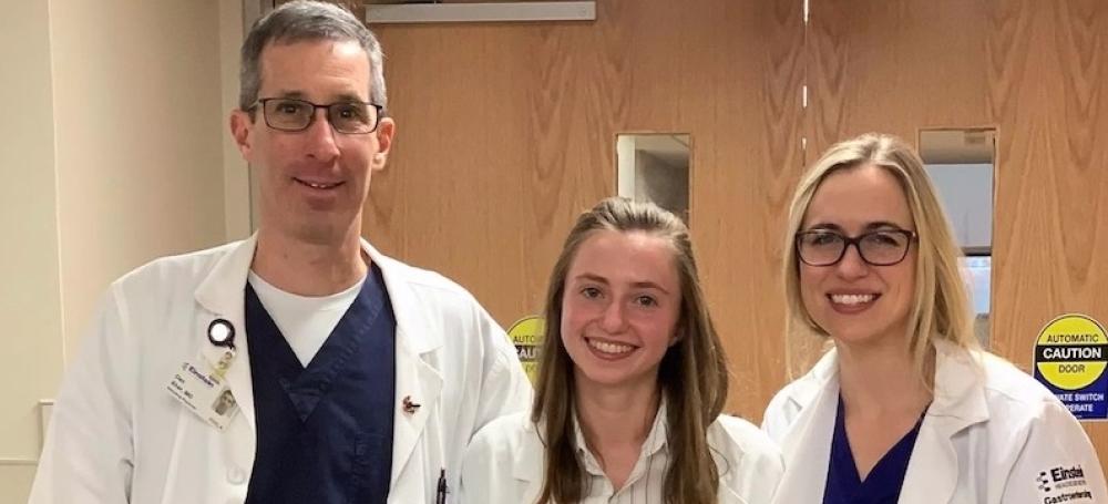 Griffin Kaulbach with extern sponsor, Dr. Dan Sher ’85, and his fellow physician Shannon Tosounian at Einstein Medical Center in Philadelphia.